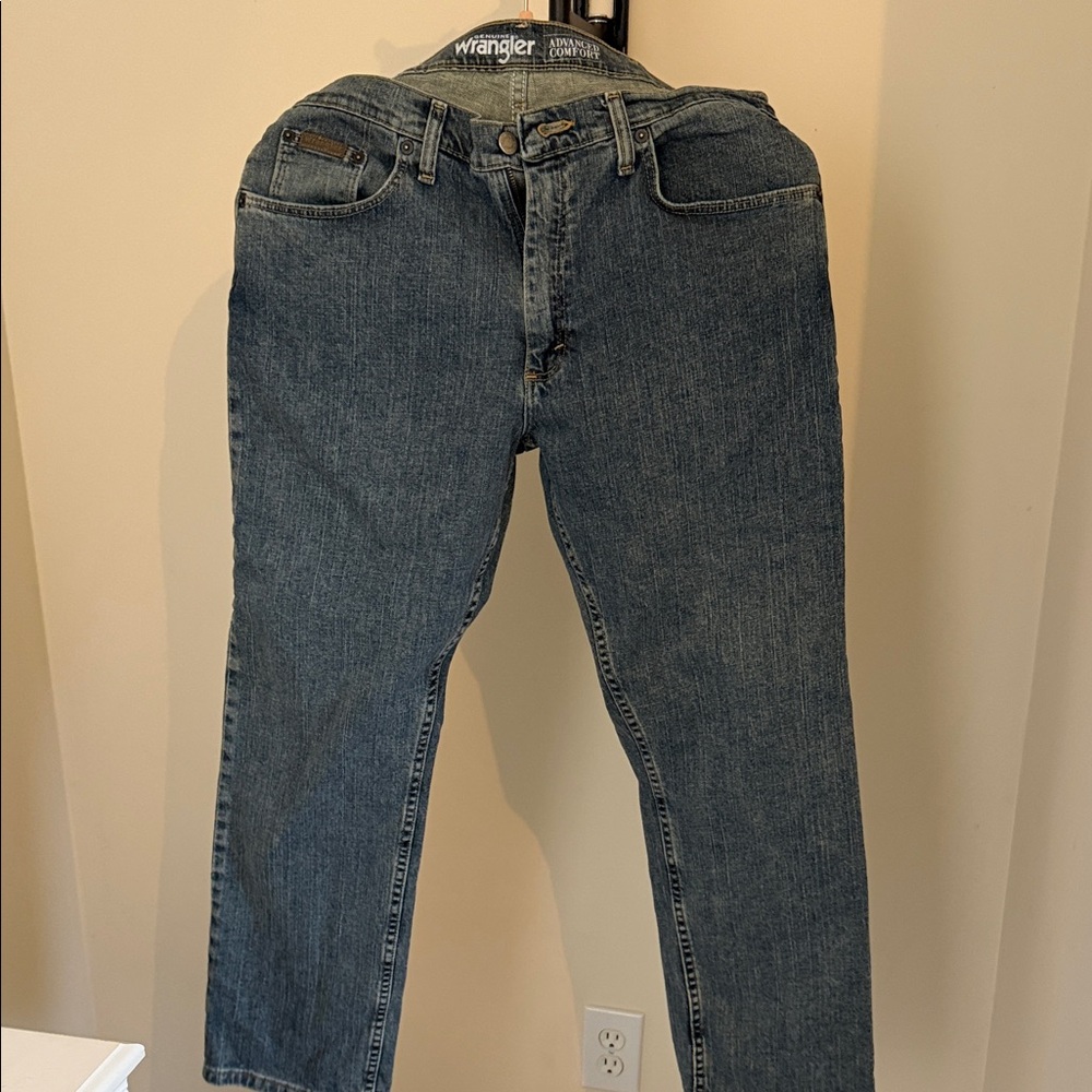 Wrangler Men's Relaxed Fit Denim Jeans